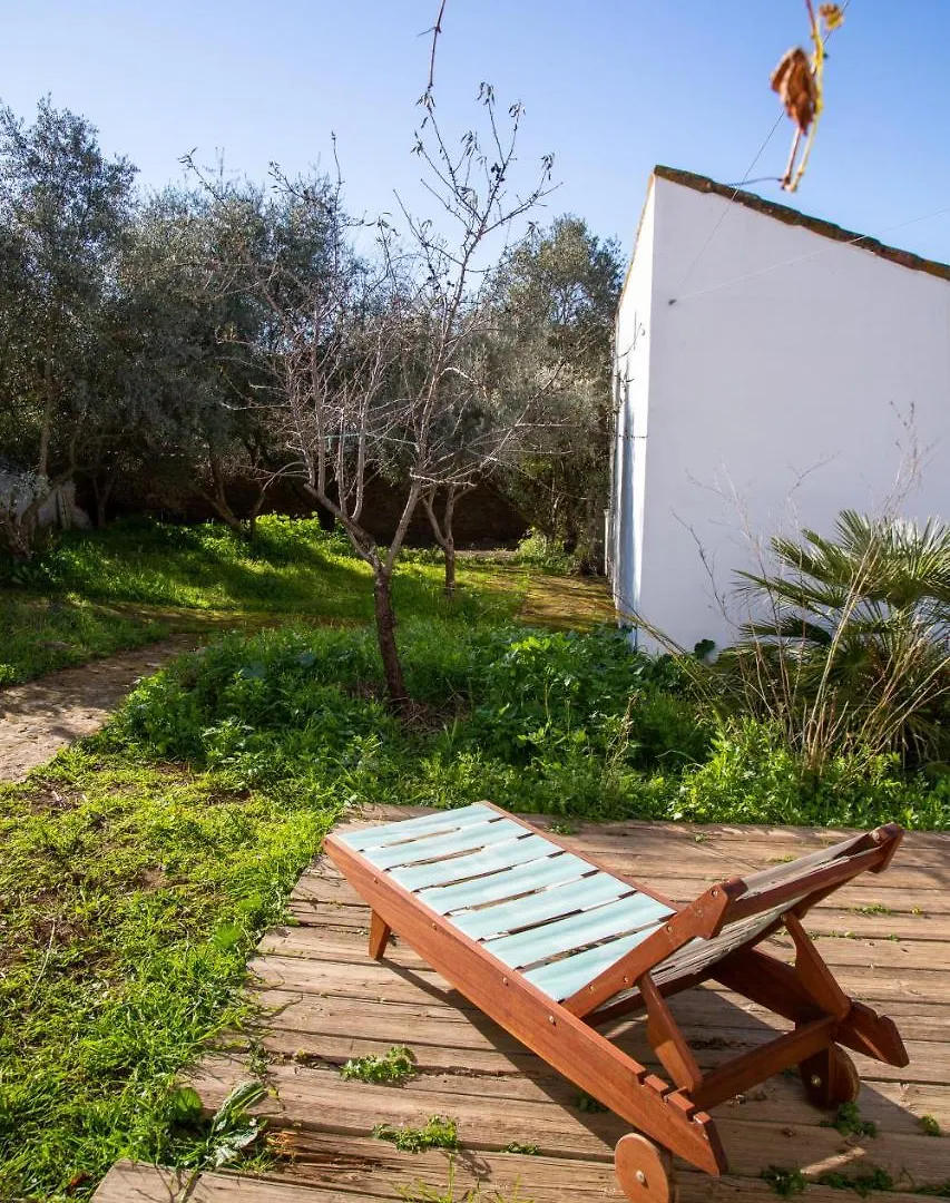 Casa de las Letrinas Baja Puerto de la Laja