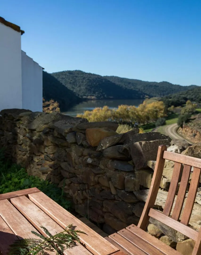 Casa rural Casa de las Letrinas Baja Puerto de la Laja