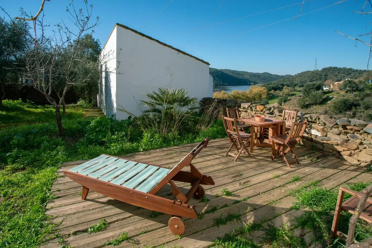 Casa De Las Letrinas Baja, 2 Habt 5 Mas 1 Pers Max Chimenea Con Horno location